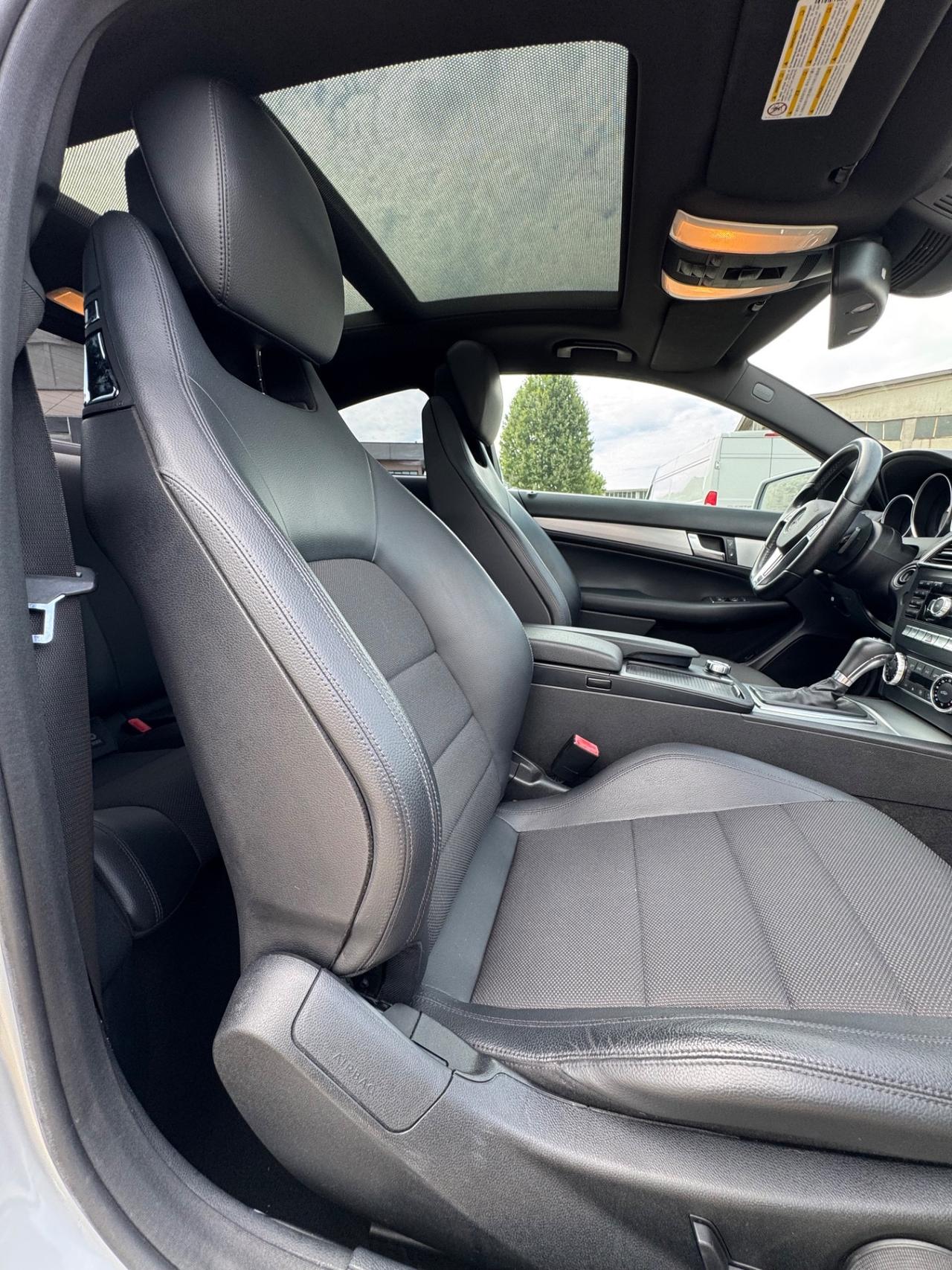 Mercedes-benz C 250 benzina 2012 AMG