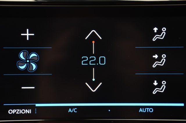 PEUGEOT 2008 BlueHDi 130 S&S EAT8 Allure