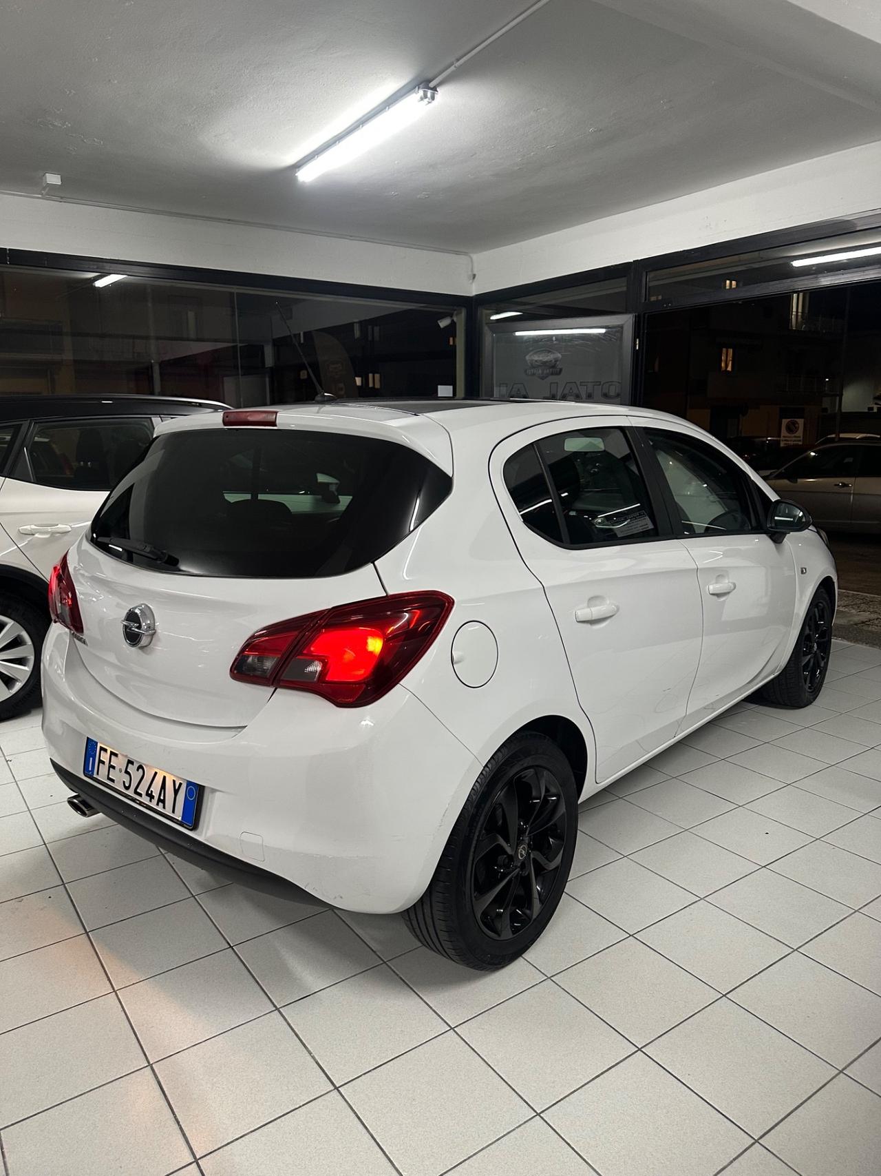 Opel Corsa 1.4 90CV GPL Tech 5 porte b-Color