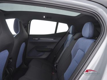 VOLVO EX30 Cross Country Ultra Twin Motor Perf