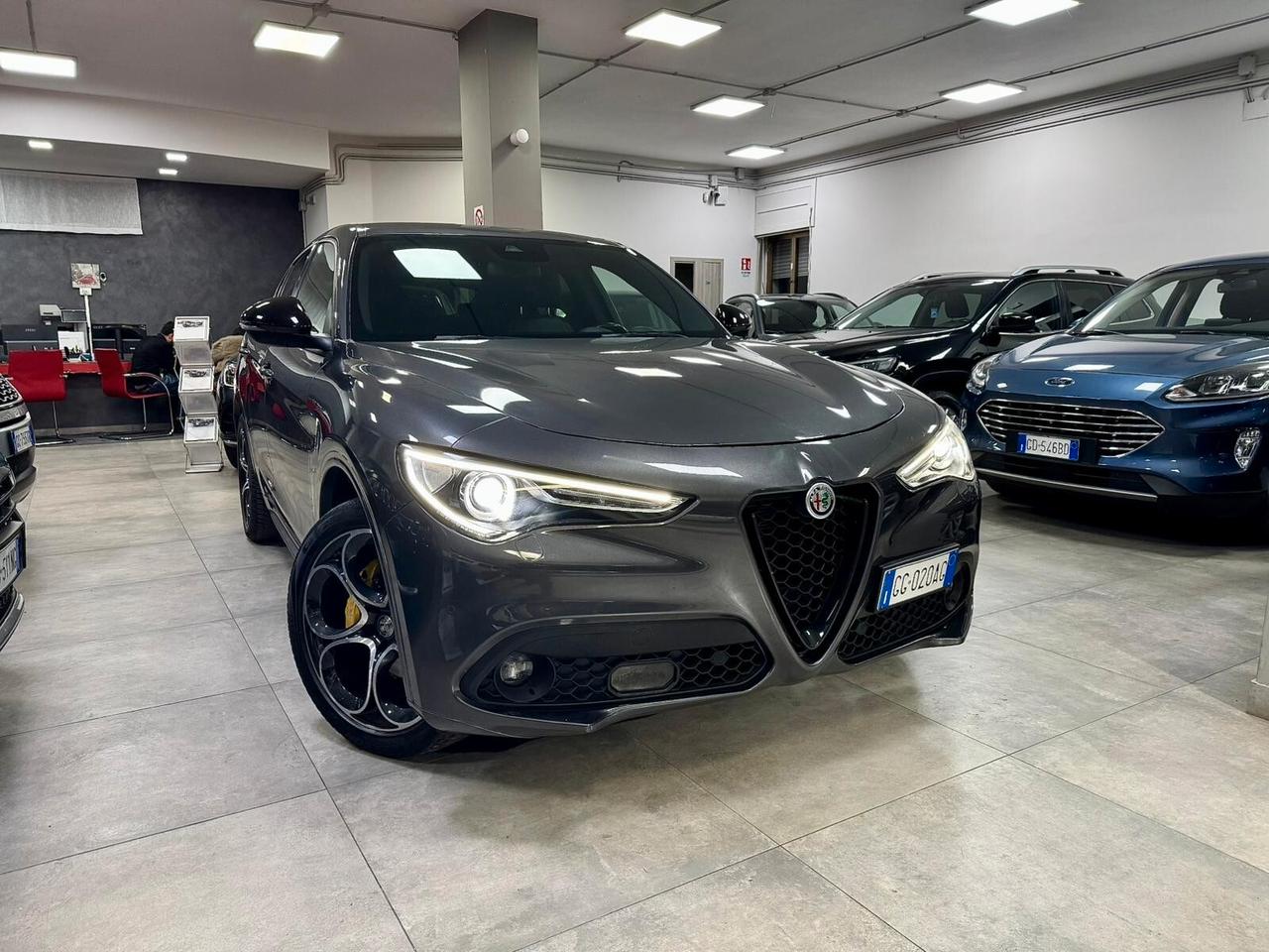 Alfa Stelvio 2.2 TD 210CV AT8 Q4 Veloce 2021