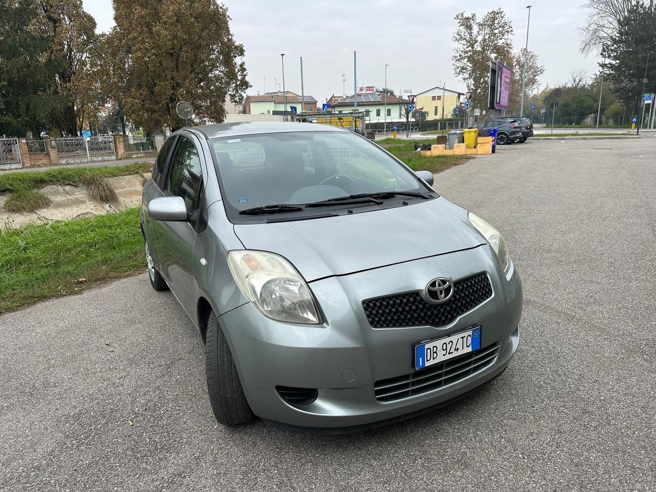 Toyota Yaris 1.3 3 porte GPL C.AUT. NEOPATENTATI