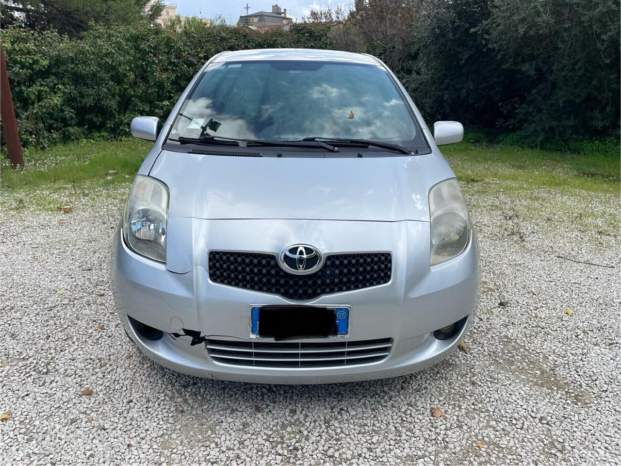 Toyota Yaris 1.4 D-4D 5 porte Sol