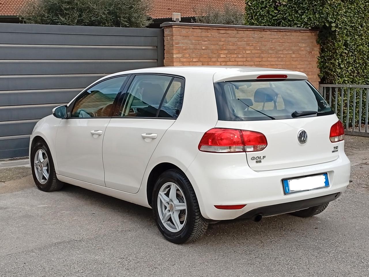 Volkswagen Golf 1.2BENZINA 2011 NEOP TRATTABILE