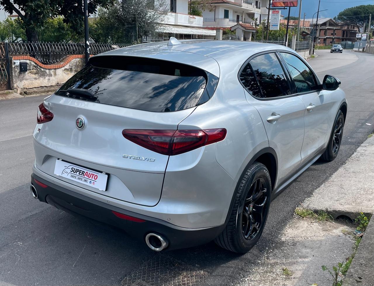 ALFA ROMEO Stelvio 2.2 Diesel 190CV AT8 Q4 BUSINESS