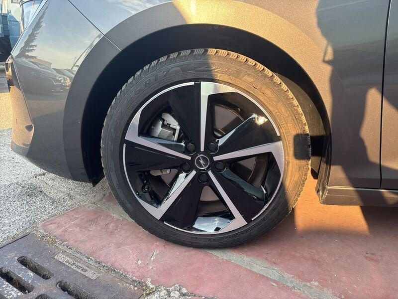 Opel Astra 1.6 Hybrid 180 CV AT8 Elegance
