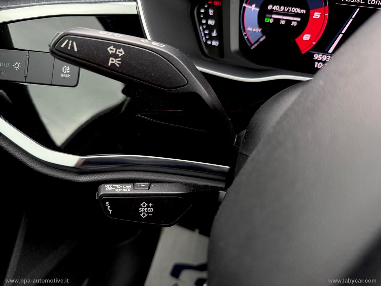 AUDI Q3 2.0TDI quattro S-LINE NAVI LED CERCHI 20 PELLE RETROCAMERA