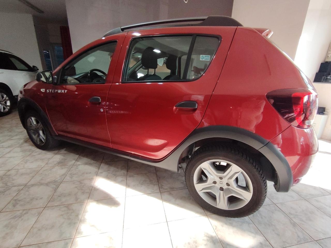 Dacia Sandero 0.9 TCe 12V TurboGPL 90CV Start&Stop Ambiance