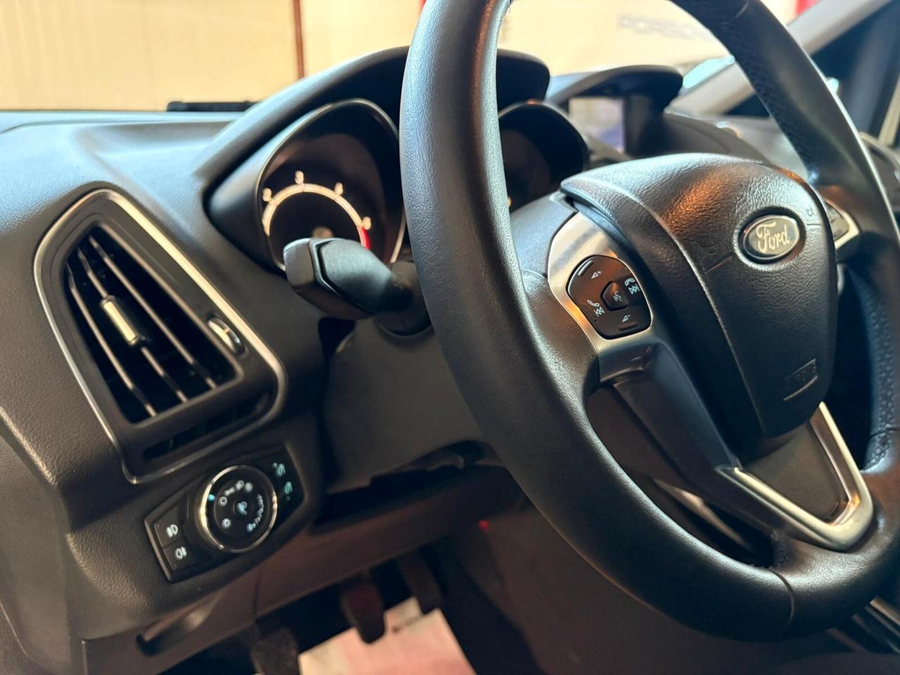 Ford B-Max 1.5 TDCi 75 CV Titanium