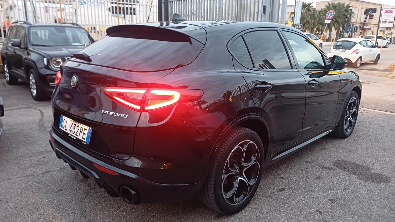 Alfa Romeo Stelvio 2.2 210 CV AT8 Q4 Veloce TETTO PANORAMICO