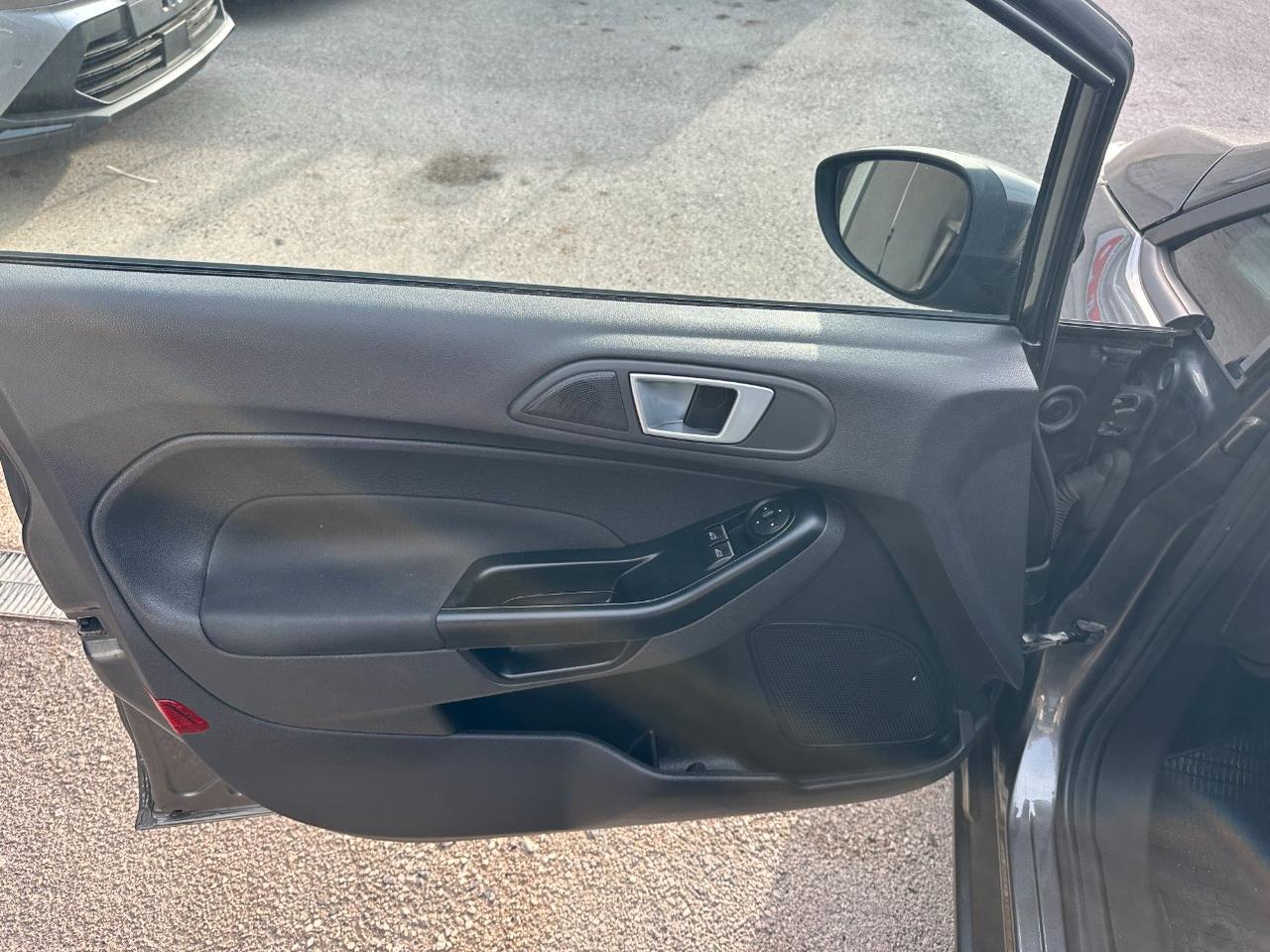 Ford Fiesta 5 Porte Fiesta 5p 1.5 tdci Business 75cv E6