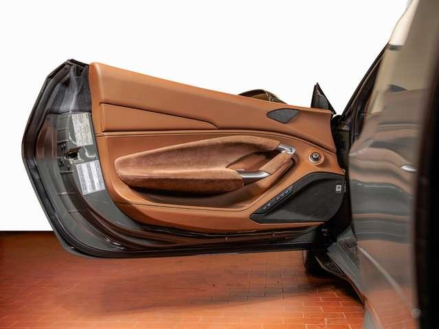 Ferrari F8 Spider - Allestimento Speciale