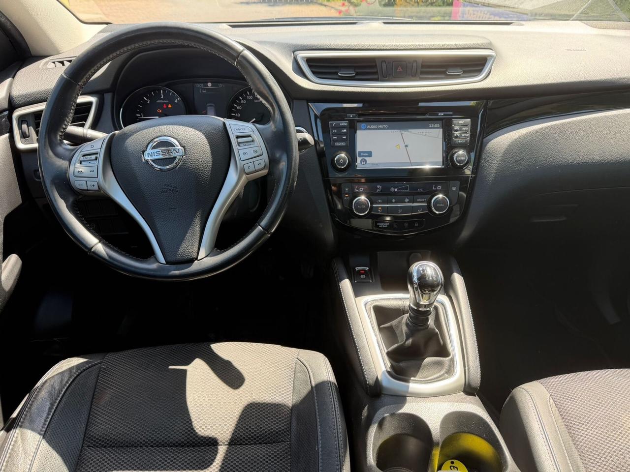 Nissan Qashqai 1.5 dCi Tekna FULL OPTIONAL !