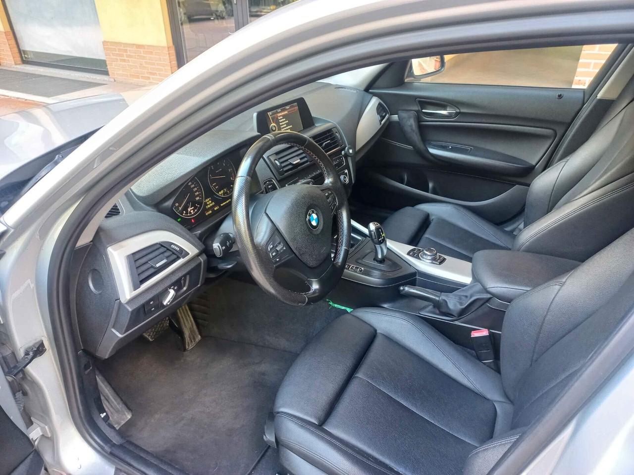 Bmw 118 118d 5p. Business