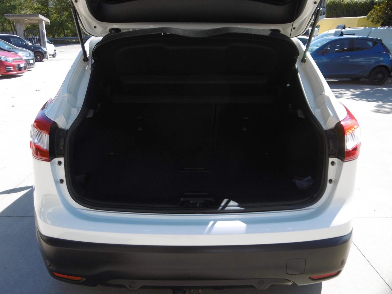 Nissan Qashqai 1.5 dCi Tekna