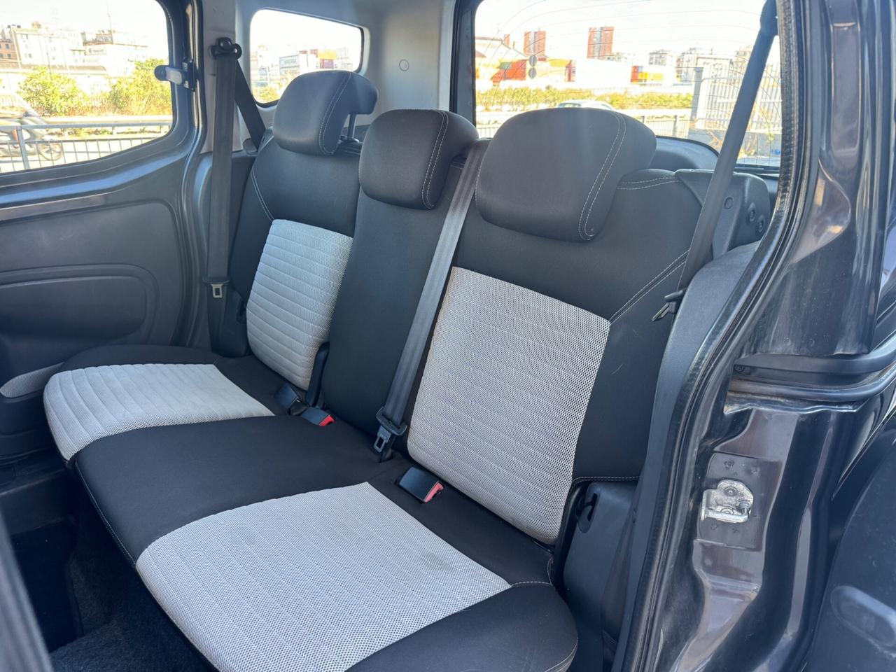 Fiat Qubo 1.3 MJT 75 CV trekking 2009