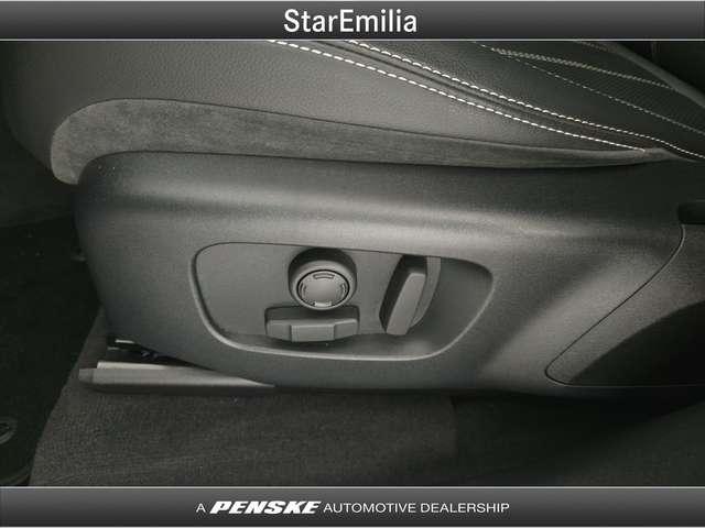 Land Rover Range Rover Velar Range Rover Velar 2.0D I4 180 CV R-Dynamic