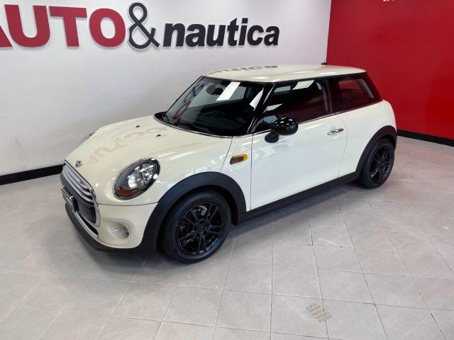 MINI Cooper D 1.5 COOPER D BUSINESS 3P