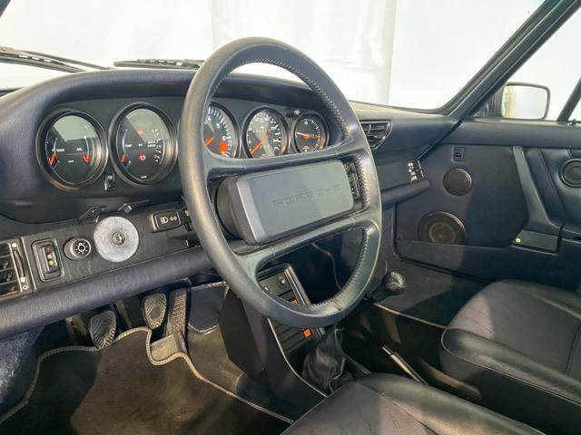 PORSCHE 911 Carrera 3.2 Coupé ASI- SERVICE BOOK