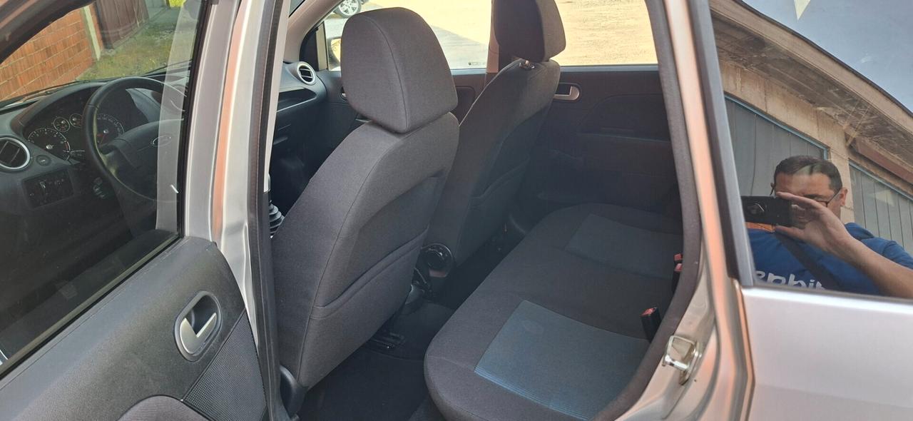 Fiesta 1.2 5p. Ghia Ideale X Neopatentati KM 115000