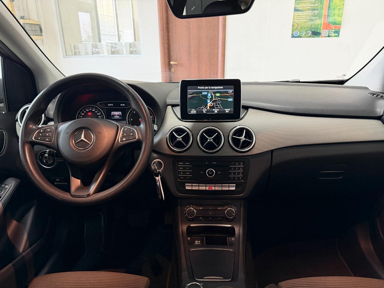 Mercedes-benz A 160 d Automatic Premium OK NEOPATENTATI EURO 6