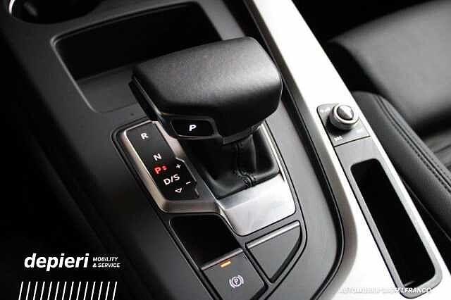 Audi A4 allroad quattro 40 TDI S tronic Business -mhev