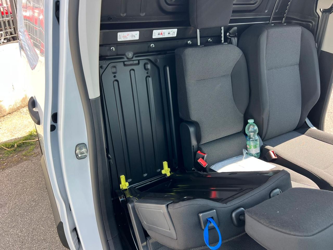 Opel Combo 1.5 BlueHdi 100cv 3posti