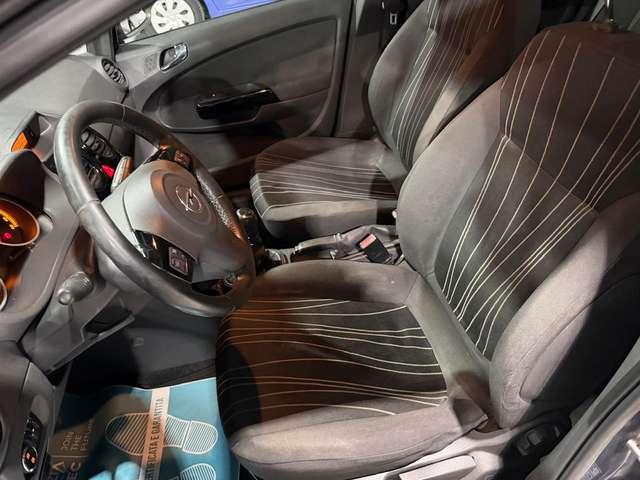 Opel Corsa Benzina Neopatentati