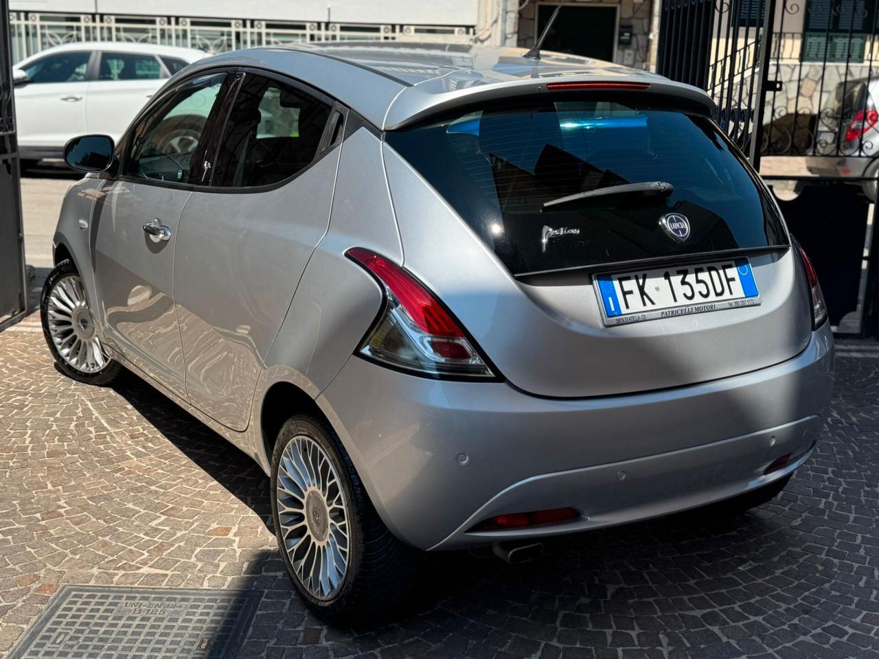 Lancia Ypsilon 1.3 MJT 95 CV Platinum