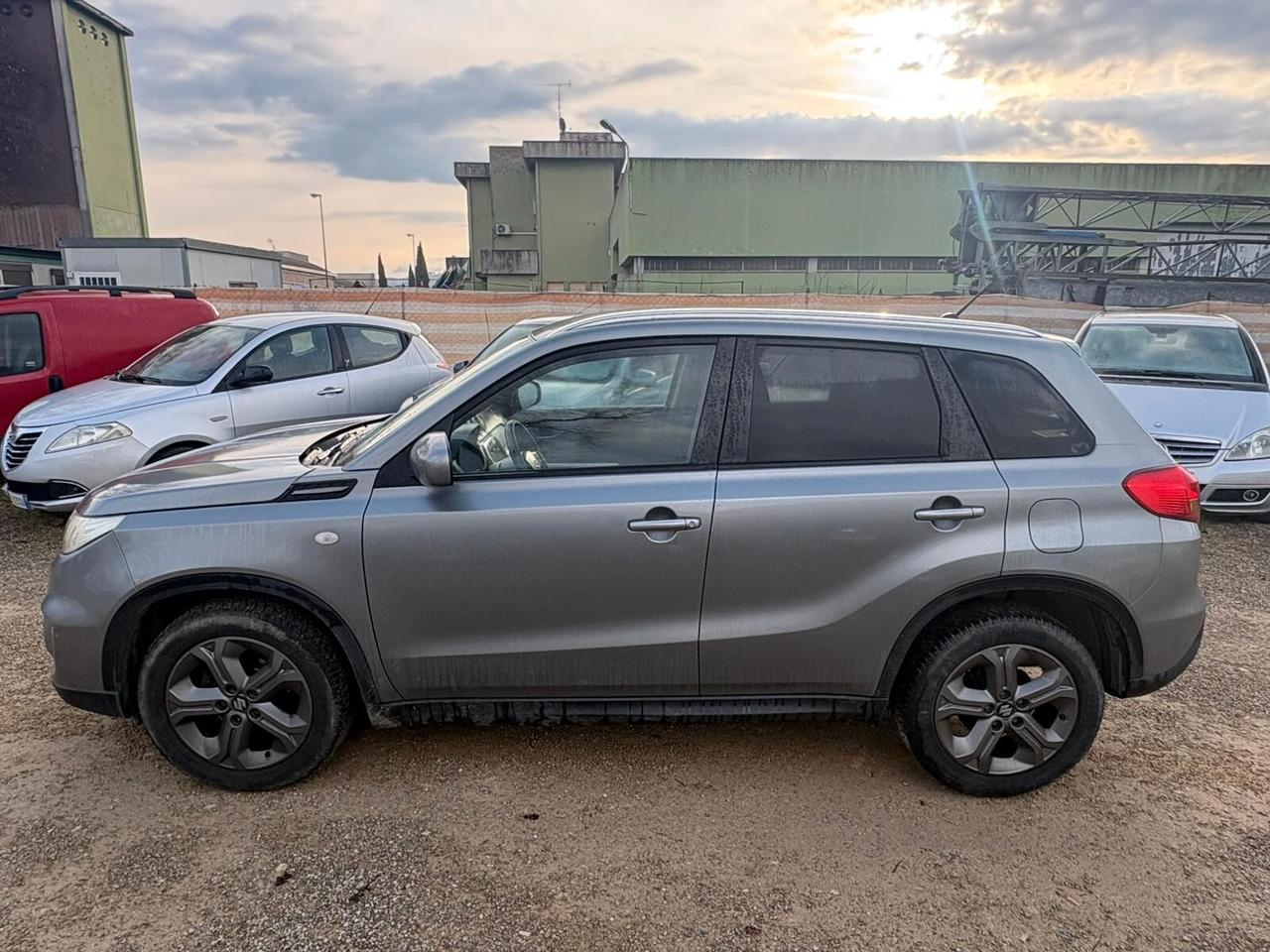 Suzuki Vitara 1.6 DDiS V-Top