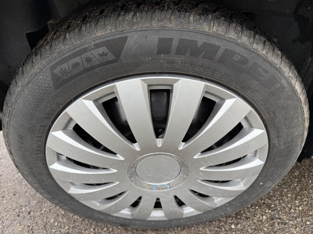 Lancia Ypsilon 1.3 MJT 16V 95 CV 5 porte S&S ELLE