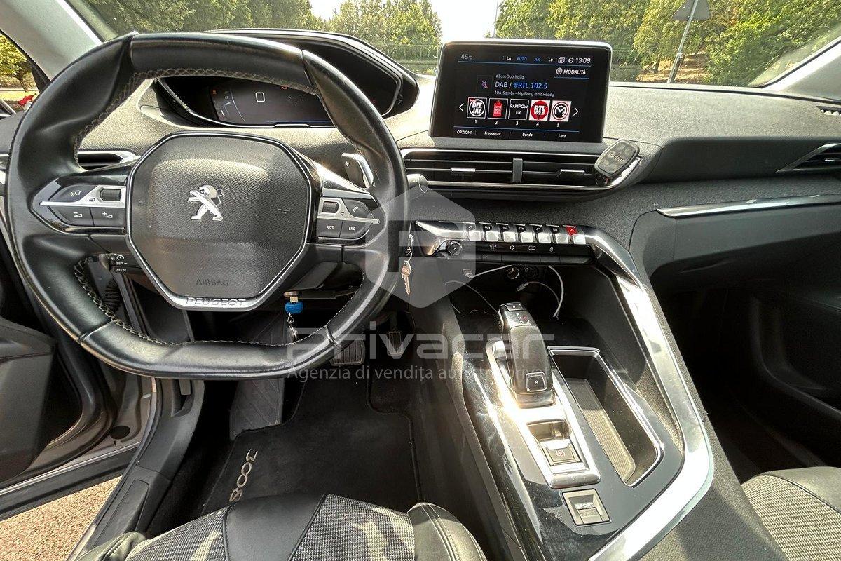 PEUGEOT 3008 BlueHDi 130 S&S EAT8 Allure