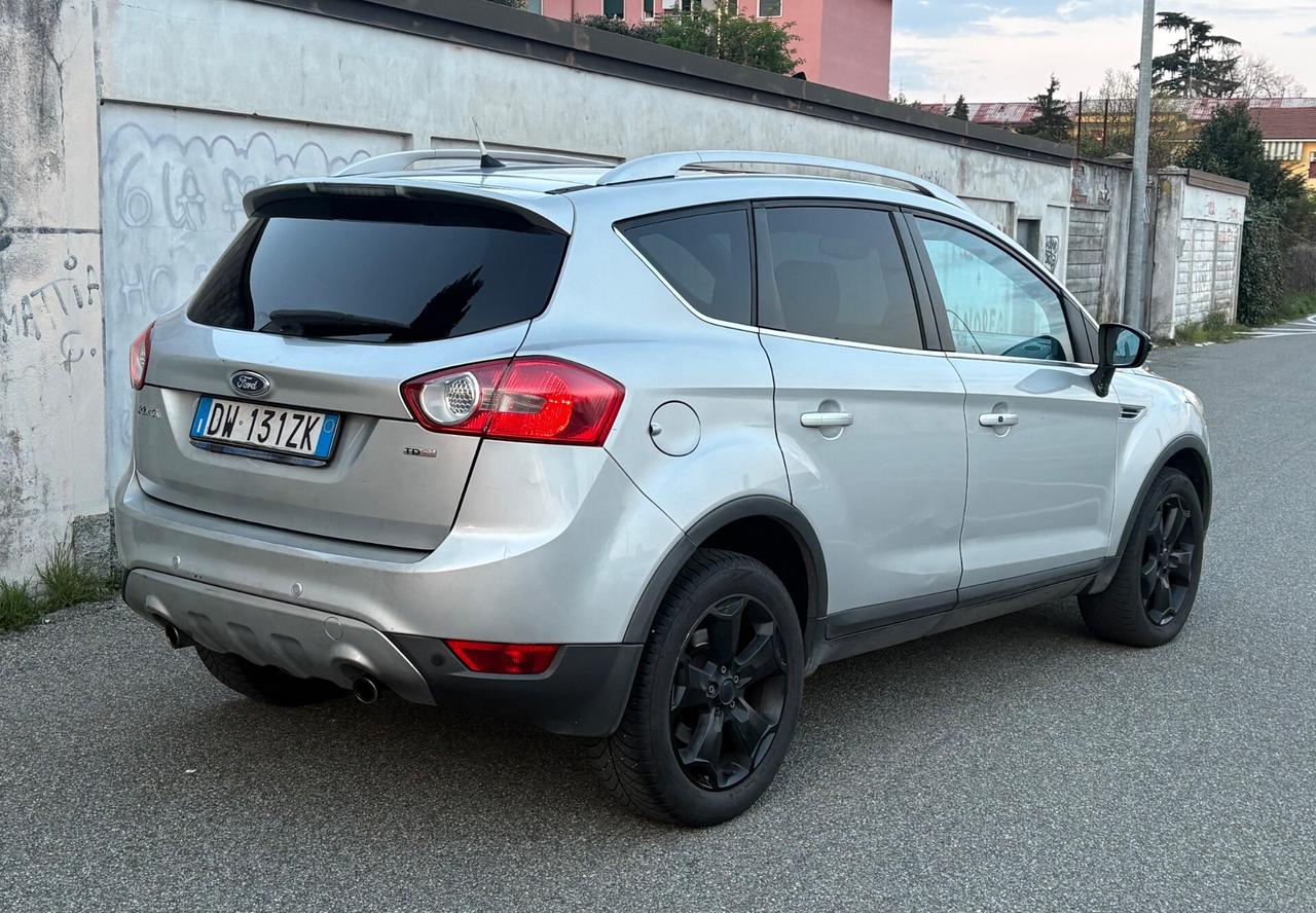 Ford Kuga 2.0 TDCi 136 CV 4WD Titanium