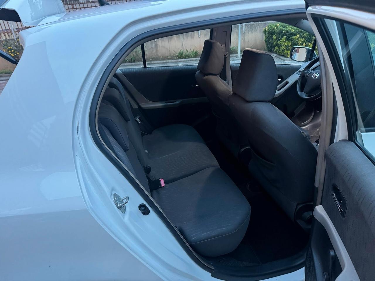 Toyota Yaris 1.4 D-4D DPF 5 porte