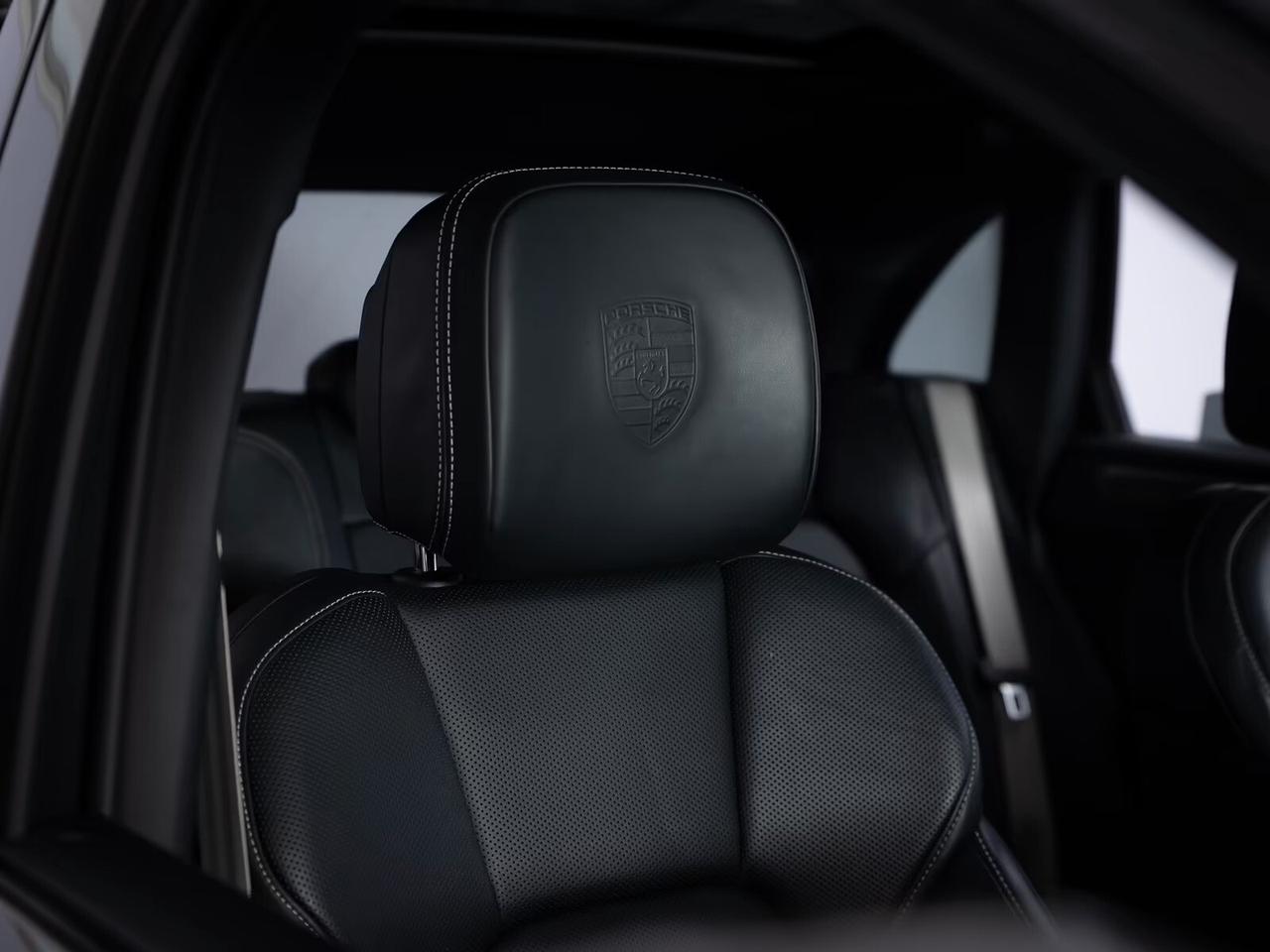 Porsche Macan 2.0, 265cv, bose