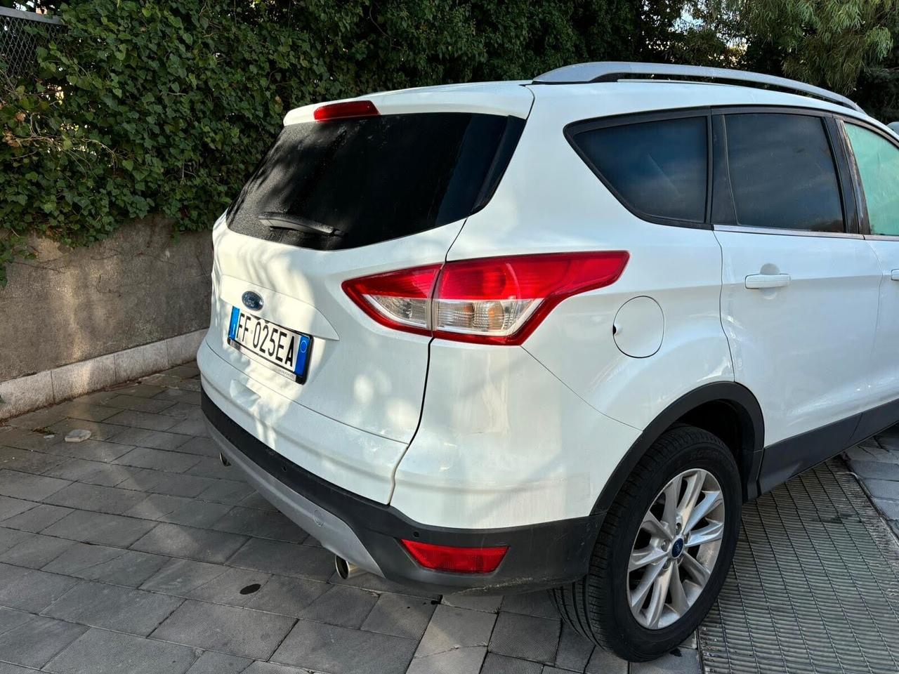 Ford Kuga 2.0 TDCI 150 CV S&S 4WD Powershift Vignale
