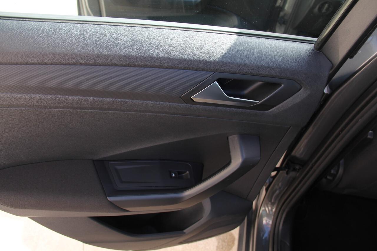 Volkswagen T-Roc 2.0 TDI SCR DSG Life (KW 110 - CV 150)