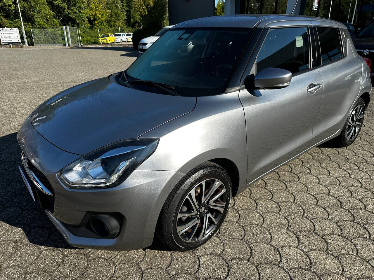 Suzuki Swift 1.2 Hybrid Top