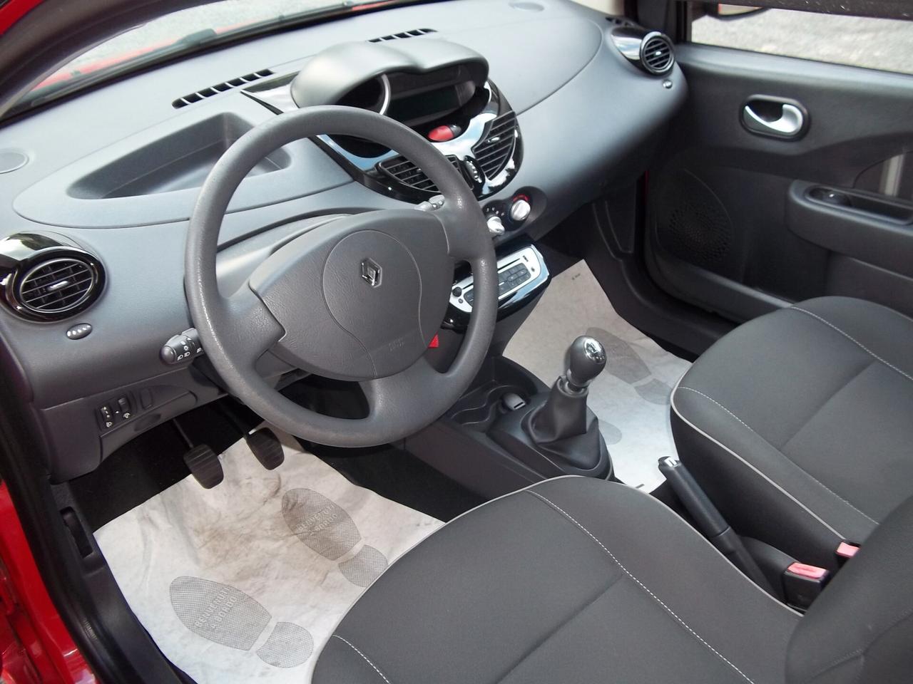 Renault Twingo Night & Day 1.2 16v 42.200 km!!!!!!!!!!!!!!!!!! Euro5B