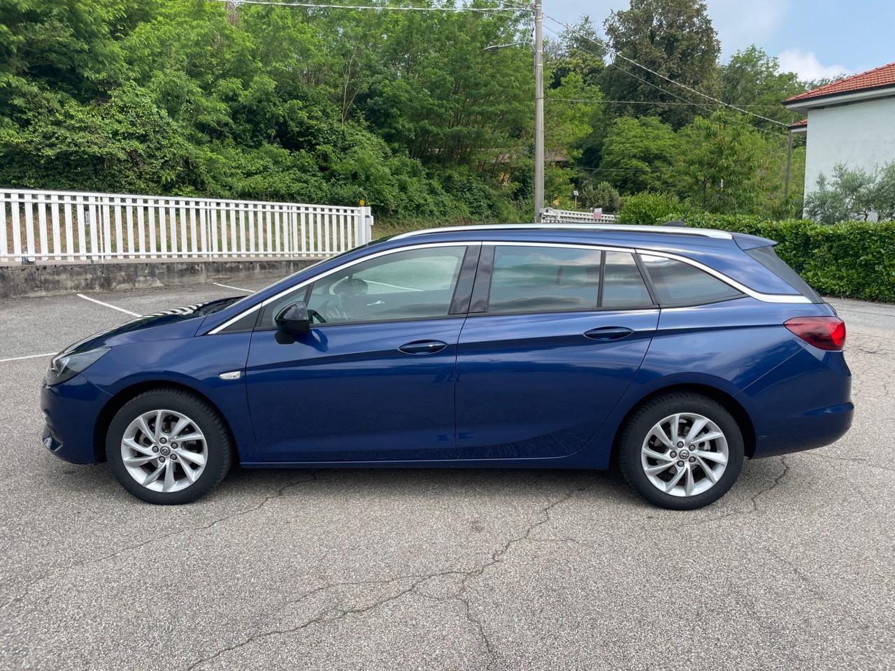 Opel Astra 1.5 CDTI 122 CV S&S AT9 Sports Tourer Ultimate