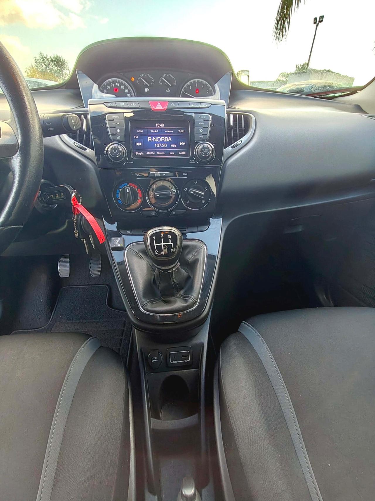 Lancia Ypsilon 1.2 Benzina / Gpl 69 CV 5 porte Gold - 2017