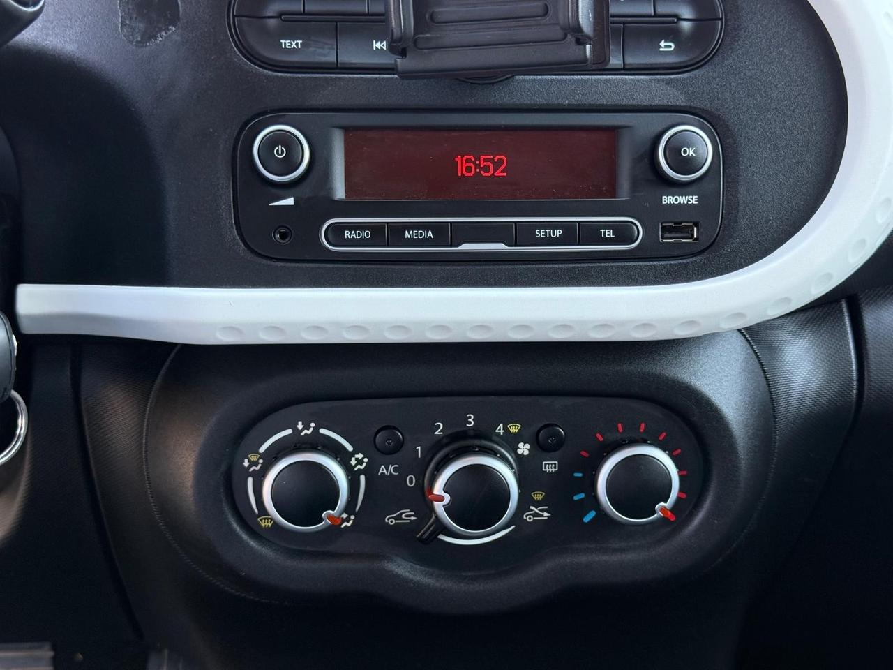 Renault Twingo TCe 70CV Intens Limited cambio manuale