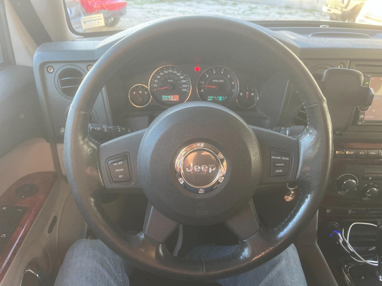 Jeep Commander 3.0 CRD DPF Limited 7 posti