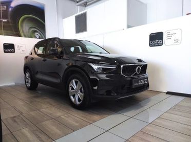 VOLVO XC40 (2017-->) - XC40 T2 automatico Essential