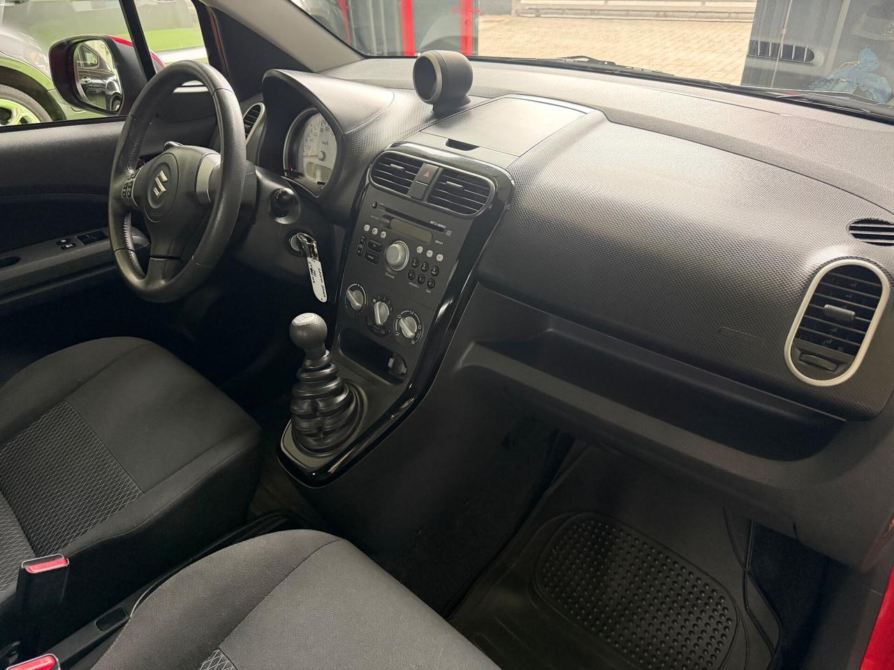 Suzuki Splash 1.0 GL Style 68cv NEOPATENTATI 2013