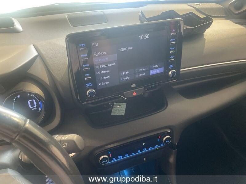 Toyota Yaris IV 2020 1.5h Premiere
