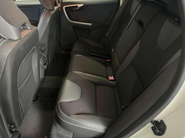 Volvo XC60 XC60 I 2008 2.0 d3 Momentum geartronic Tagliandata