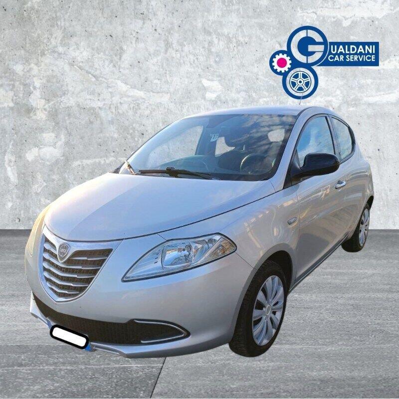 Lancia Ypsilon Ypsilon 1.2 69 CV 5 porte Silver
