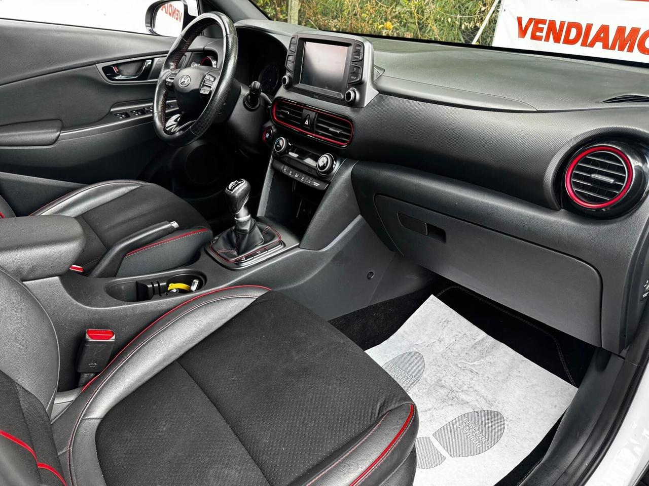 Hyundai Kona 1.0 T-GDI Xpossible