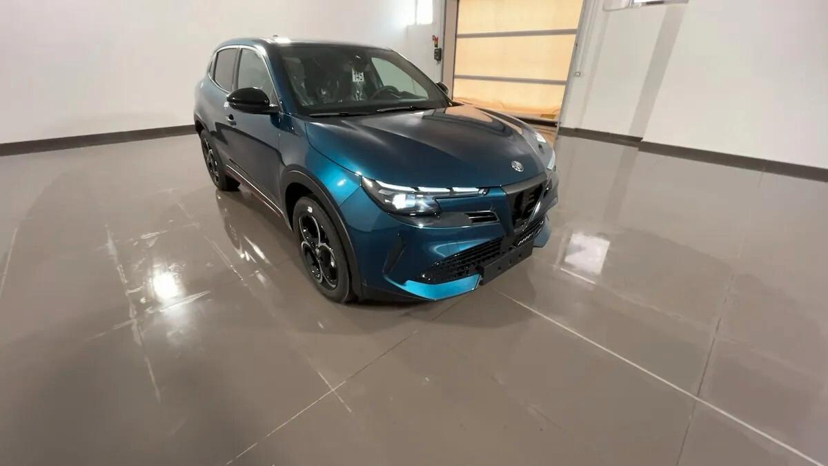 Alfa Romeo Junior 1.2 136 CV Hybrid eDCT6 Speciale